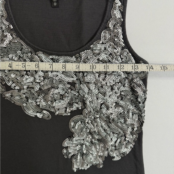 Express Gray Embellished Tank Top with Intricate Design - Picture 3 of 5